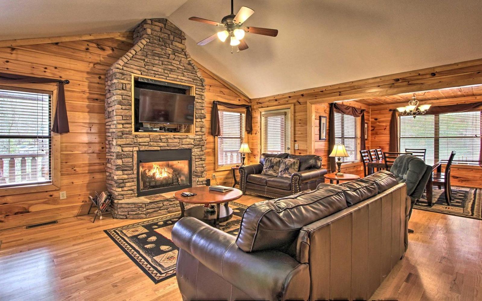 Villa Gatlinburg Mountain Heaven Retreat Esterno foto